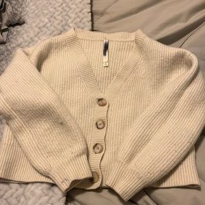 Babaton sweater